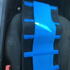 New with tags waist trainers